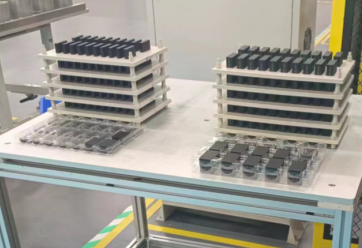 Inteligentny recykling robota z kompozytem Fuwei, prowadzenie roztworu ładowania stali magnetycznej i rozładowywania